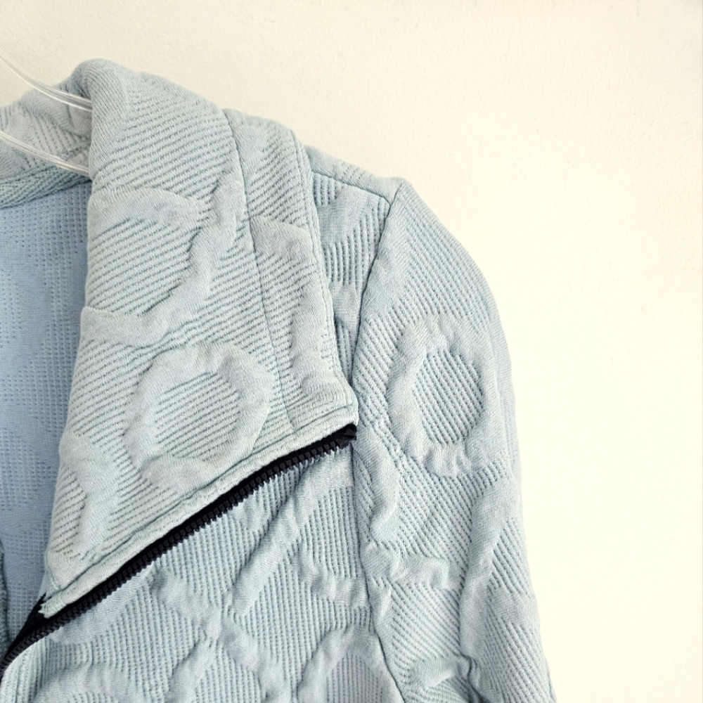 Dolcezza Aqua Quilted Texture Zip Jacket - image 4